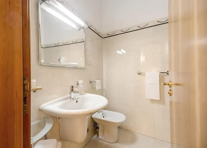 Hotel Gea Di Vulcano 3*